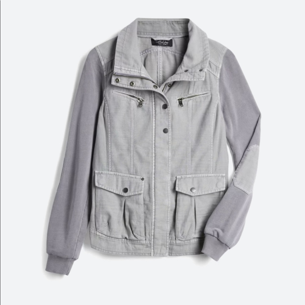 Super stylish and comfortable- perfect for fall